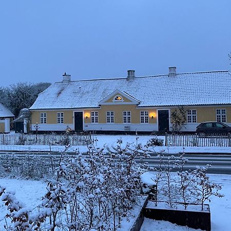Вилла Millinge Gamle Skole Экстерьер фото
